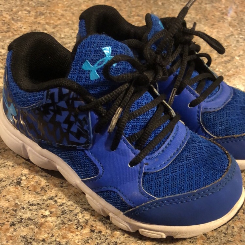 Under Armor Size 8 Toddler Shoes